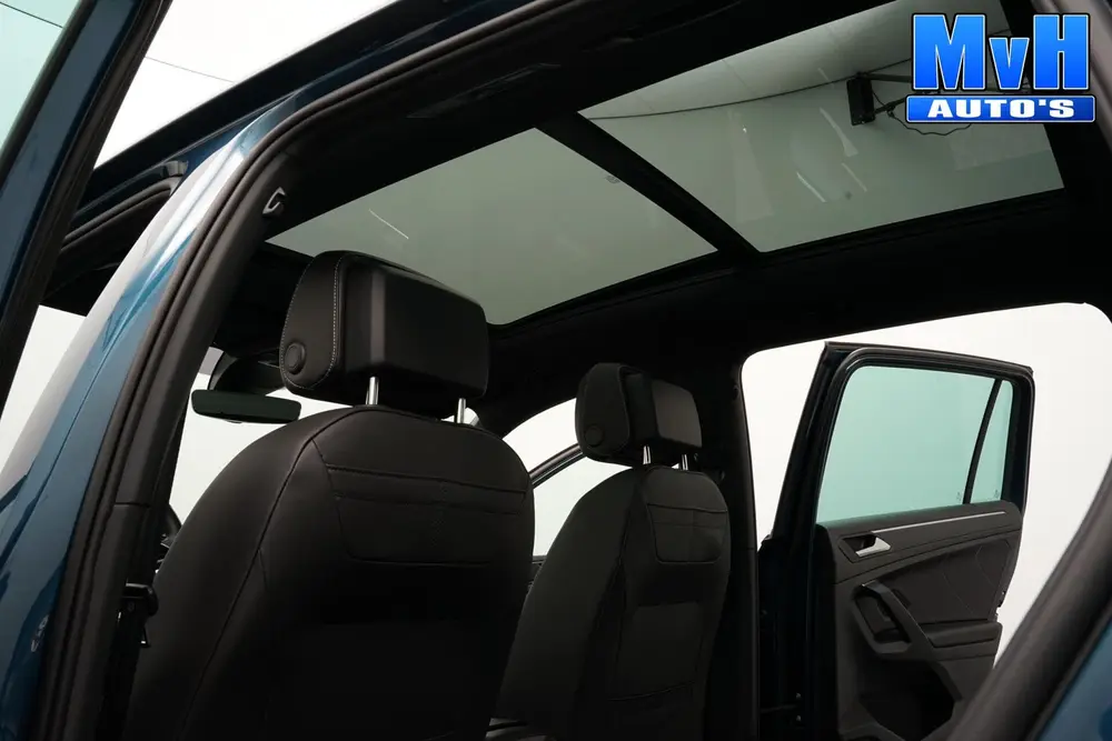 Volkswagen Tiguan 1.4 TSI eHybrid R-Line|PANO|STOEL/STUUR.VE uit 2024, foto 15
