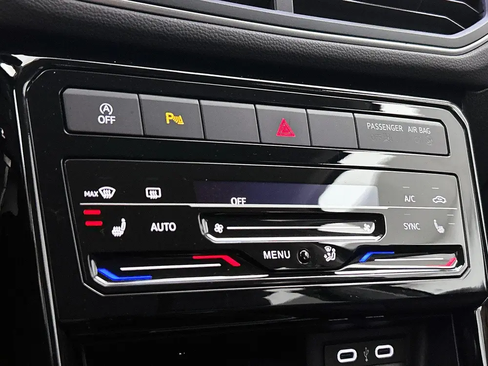 Volkswagen T-Cross 1.0 TSI Goal CARPLAY | AD-CRUISE | STOELV uit 2025, foto 17