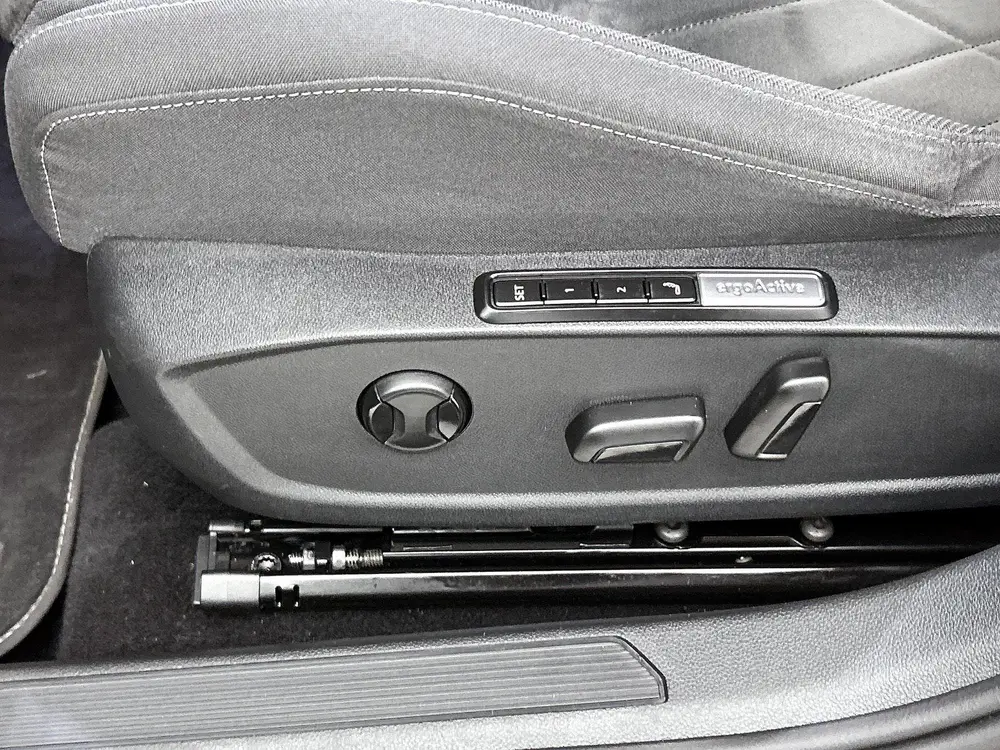 Volkswagen Golf 1.4 eHybrid Style | APPLE CARPLAY | ANDROID uit 2023, foto 8
