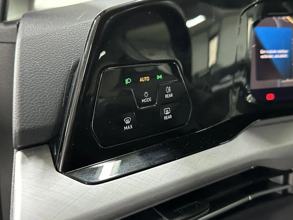 Volkswagen Golf 1.5 TSI Life 130 pk | Acc | Led | Navi | Win uit 2020, foto 10