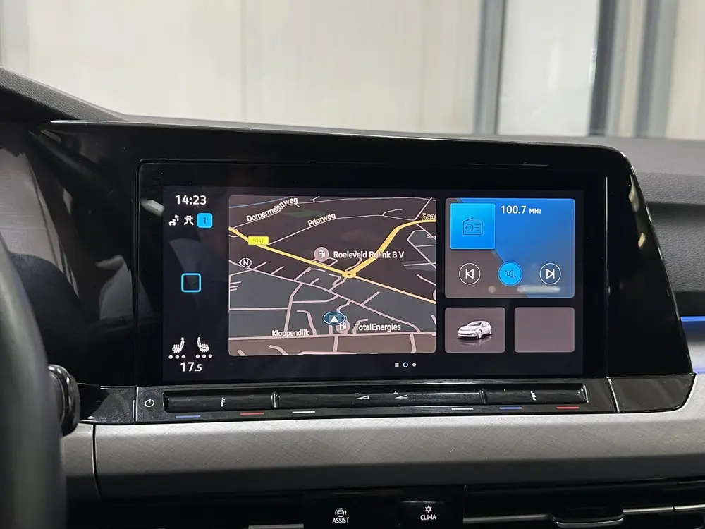 Volkswagen Golf 1.5 TSI Life 130 pk | Acc | Led | Navi | Win uit 2020, foto 14