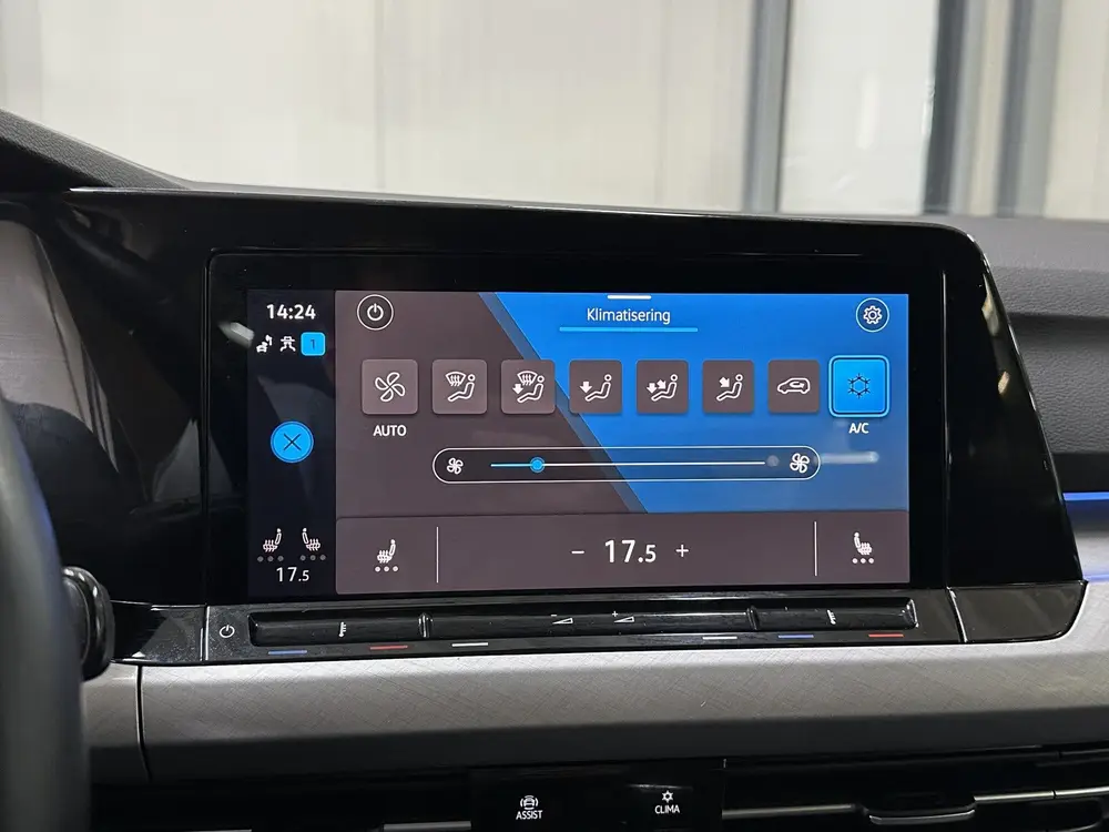 Volkswagen Golf 1.5 TSI Life 130 pk | Acc | Led | Navi | Win uit 2020, foto 18