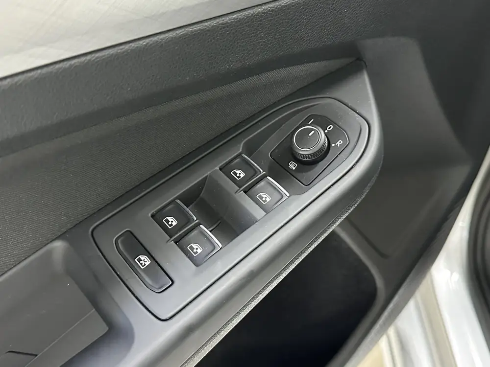 Volkswagen Golf 1.5 TSI Life 130 pk | Acc | Led | Navi | Win uit 2020, foto 9