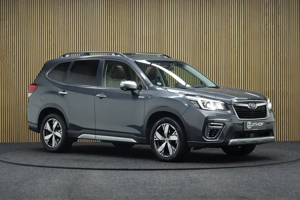 Subaru Forester 2.0i e-BOXER First Edition AWD | Elek. Glaze uit 2020, foto 17