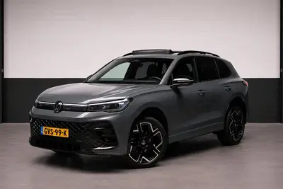 Volkswagen Tiguan 1.5 eTSI R-Line|Pano|Massage|Trekh|IQ uit 2024
