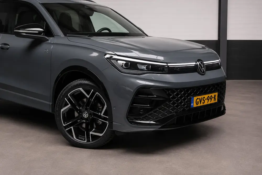Volkswagen Tiguan 1.5 eTSI R-Line|Pano|Massage|Trekh|IQ uit 2024, foto 4