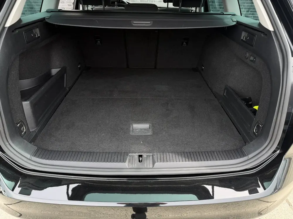Volkswagen Passat Variant 1.4 TSI PHEV GTE Business | Pano | uit 2022, foto 5