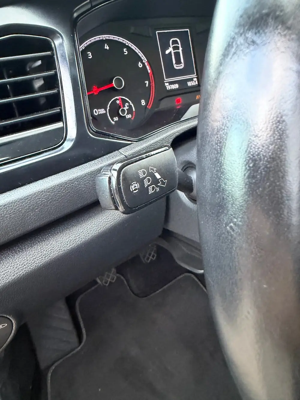 Volkswagen T-Roc 1.0 TSI 115pk 2019 Zwart uit 2019, foto 13