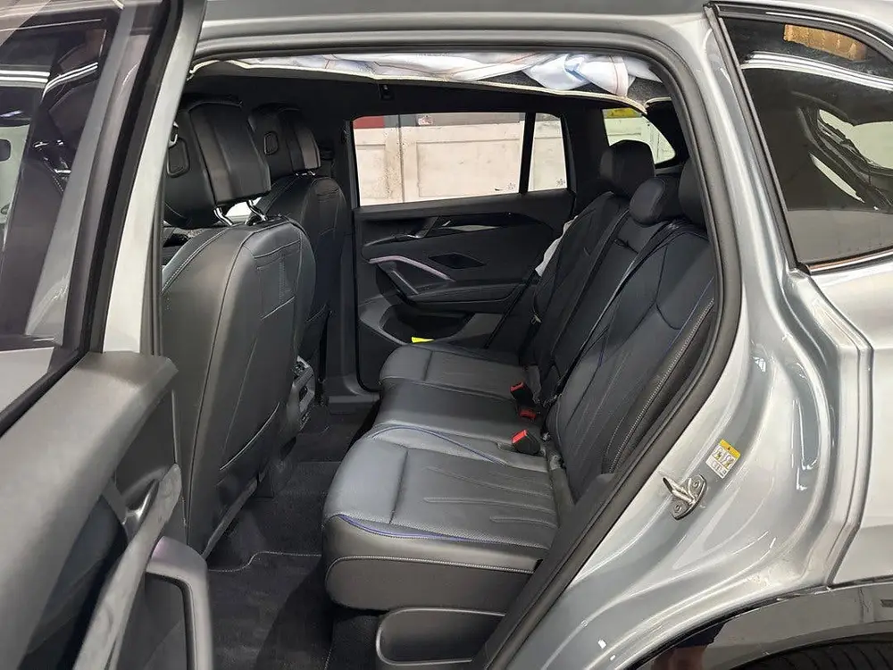 Volkswagen Tiguan 2.0 R-Line | Memory seats | Massage | ACC uit 2026, foto 9