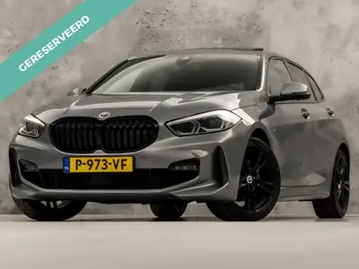 BMW 1-Serie 1 Serie 118i M Sport Automaat (PANORAMADAK, M PAKKET, AP uit 2022