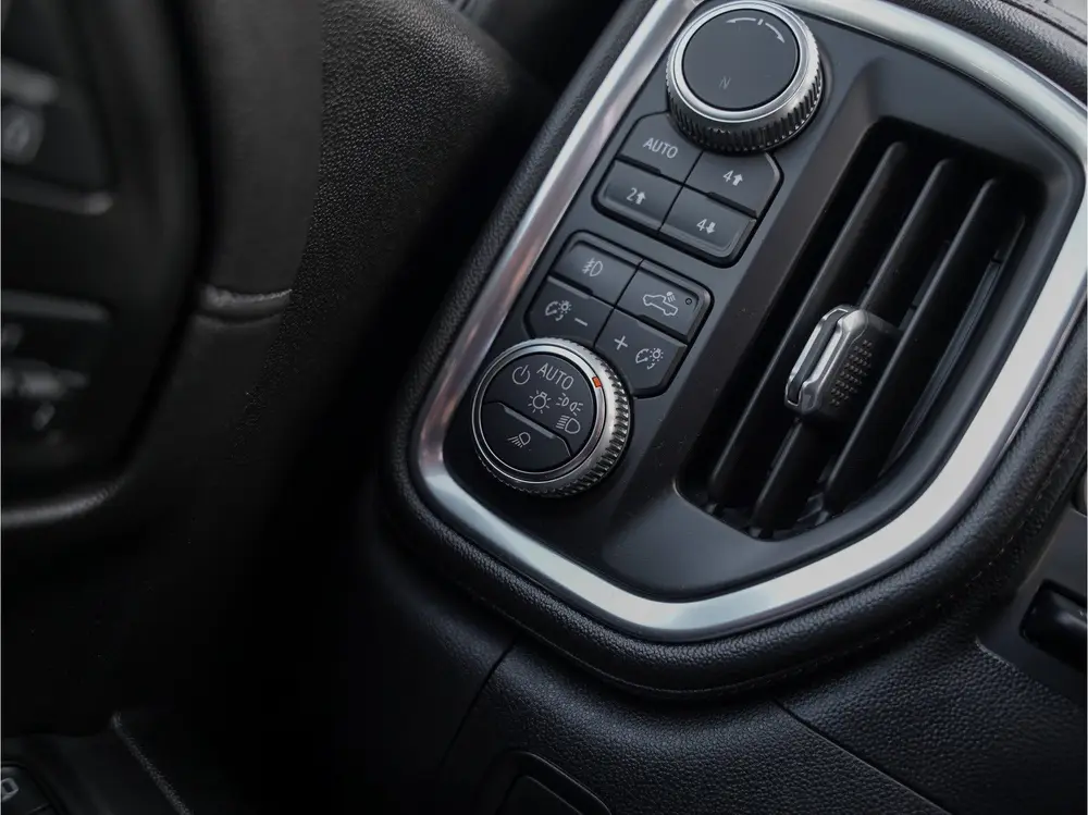 GMC Sierra 1500 Denali 6.2L V8 |Verwarmde en geventileerde s uit 2020, foto 19