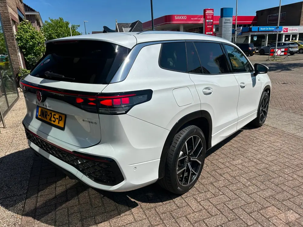 Volkswagen Tayron 1.5 eHybrid R-Line Edition|Afn. Trekhaak|1 uit 2025, foto 6
