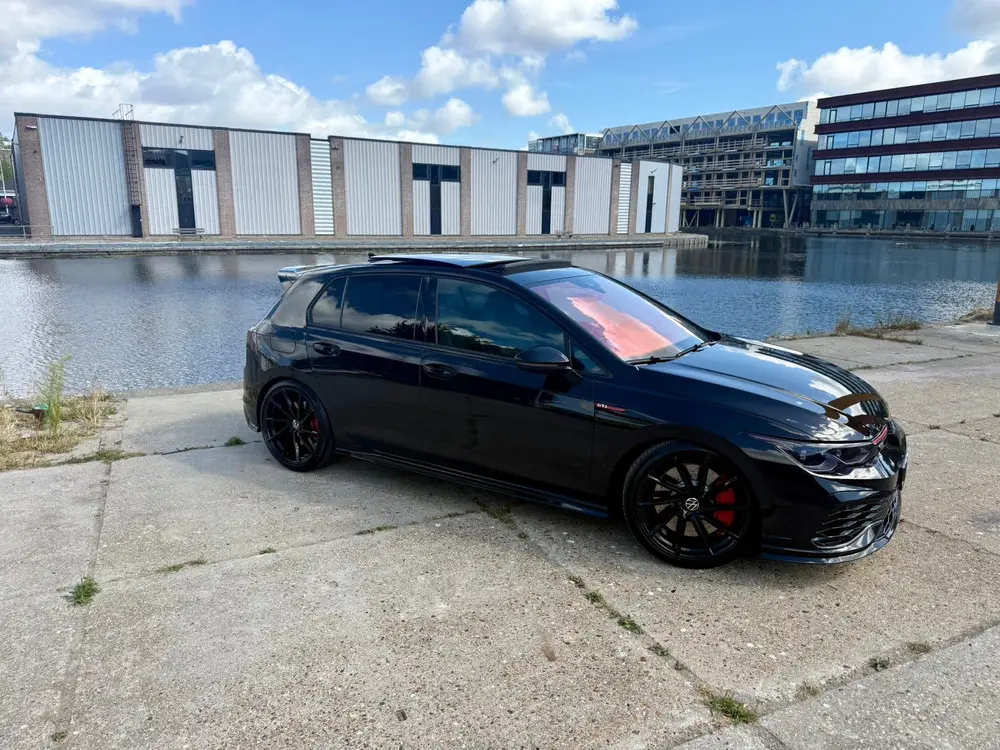 Volkswagen Golf GTI Clubsport 2.0 TSI PANO H&K 450pk uit 2021, foto 2