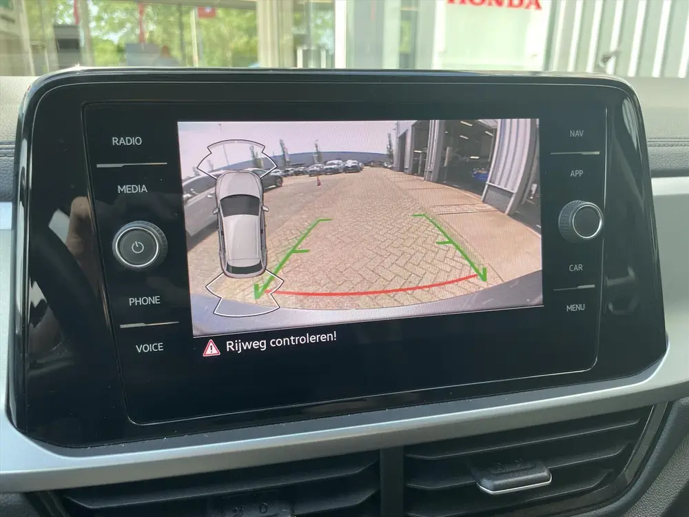 Volkswagen T-Roc 1.0 TSI Life 75 Edition | Navi | Carplay & uit 2022, foto 10