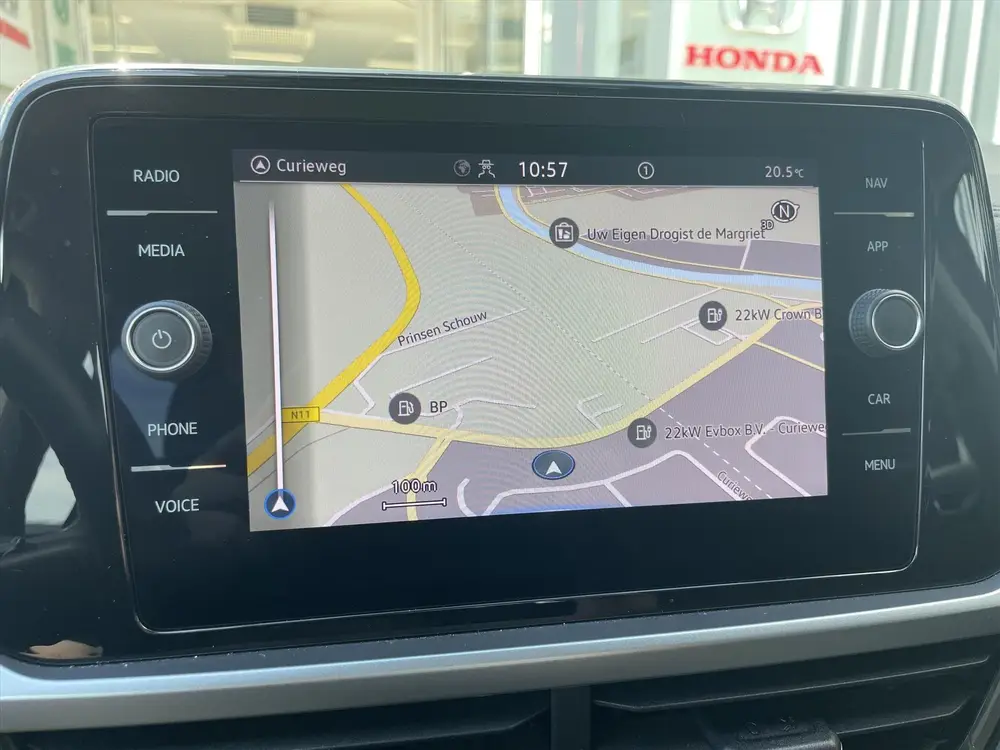 Volkswagen T-Roc 1.0 TSI Life 75 Edition | Navi | Carplay & uit 2022, foto 7
