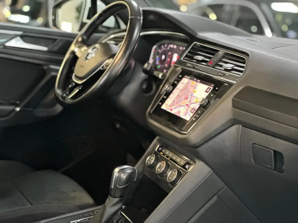 Volkswagen Tiguan Allspace 1.5 TSI Highline Business R/1STE uit 2020, foto 16