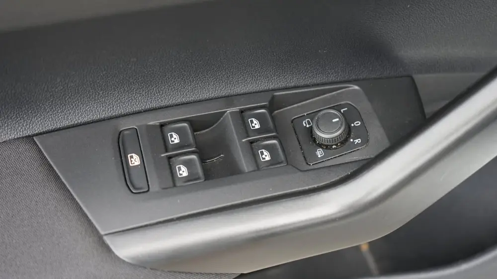 Volkswagen Polo 1.0 TSI AUTOMAAT 110 Pk |CARPLAY|CLIMA|DAB|F uit 2022, foto 14