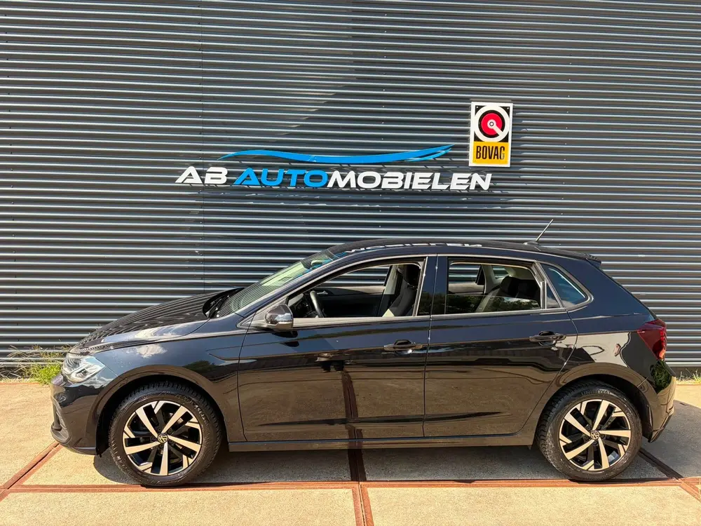 Volkswagen Polo 1.0 TSI Life APPLE CARPLAY/ PDC / CLIMA uit 2022, foto 2