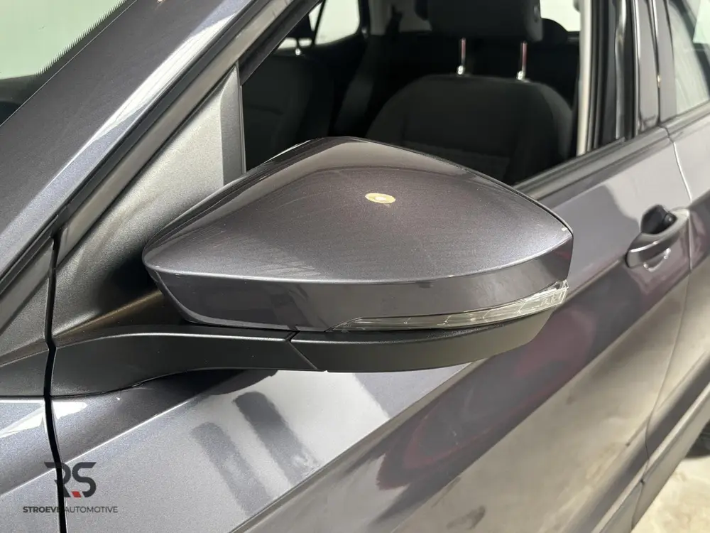 Volkswagen T-Cross 1.0 TSI 110 pk Life | CarPlay | ACC | Air uit 2022, foto 16