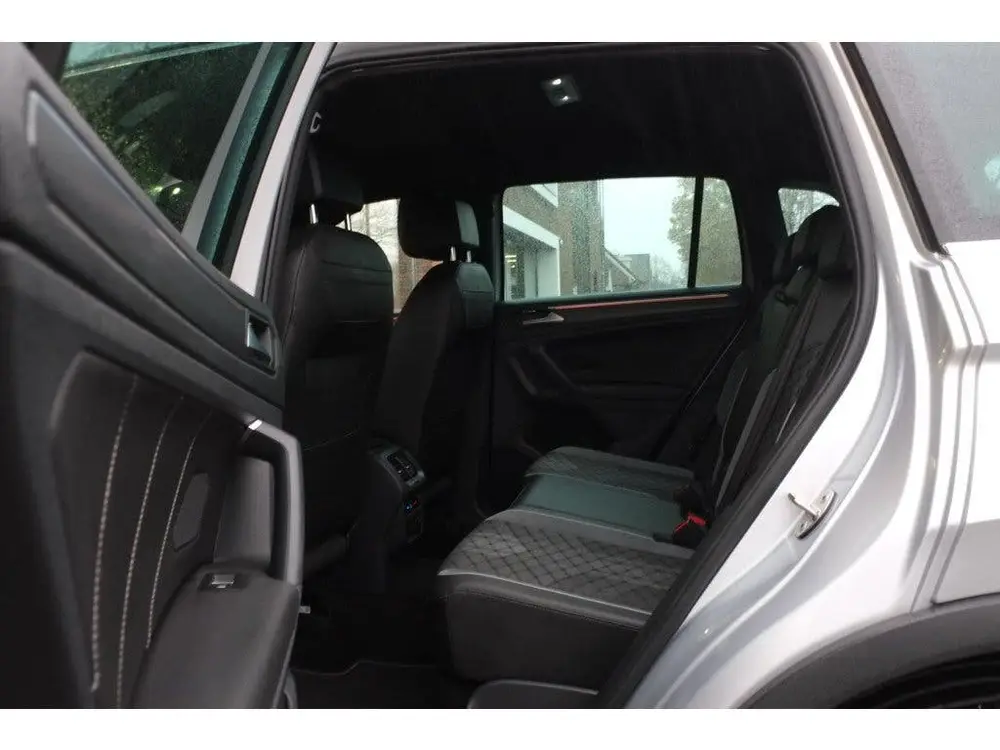 Volkswagen Tiguan 1.4 TSI eHybrid R-Line | SOH 100% | ACC | uit 2024, foto 8
