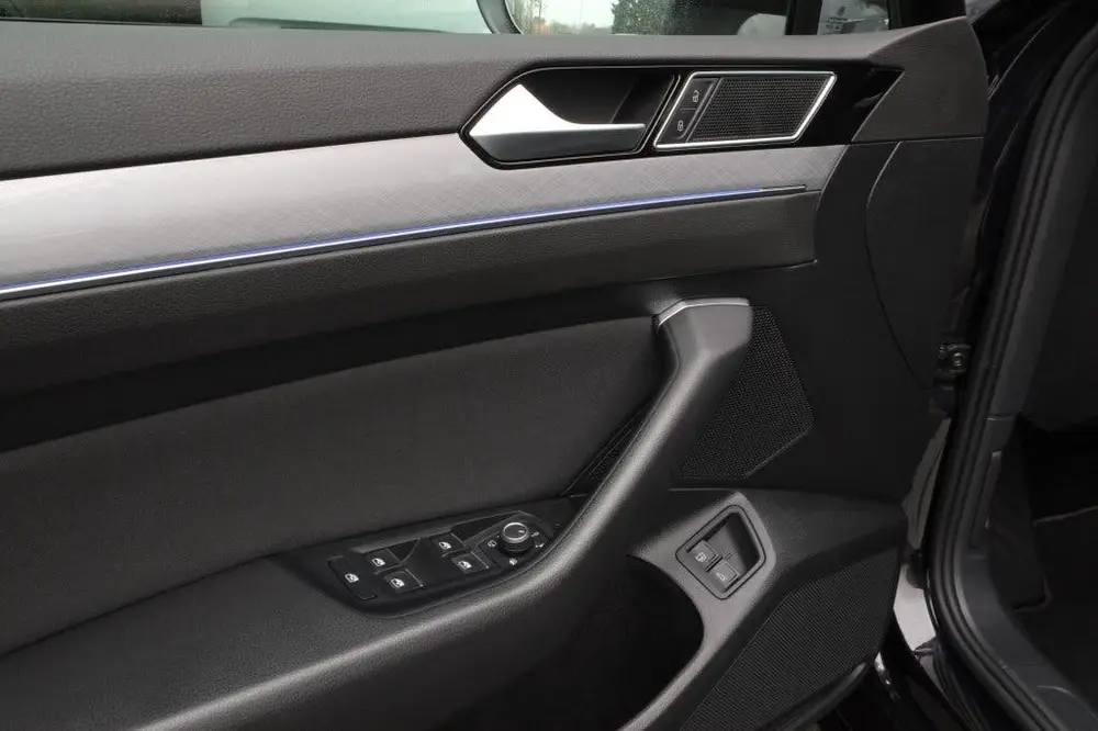 Volkswagen Passat Variant GTE, SOH 96% (bj 2023, automaat) uit 2023, foto 18