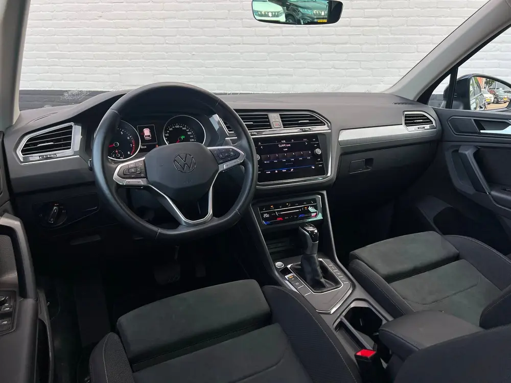 Volkswagen Tiguan 1.5 TSI Life Camera|Keyless|Massage|ACC|Cl uit 2020, foto 7