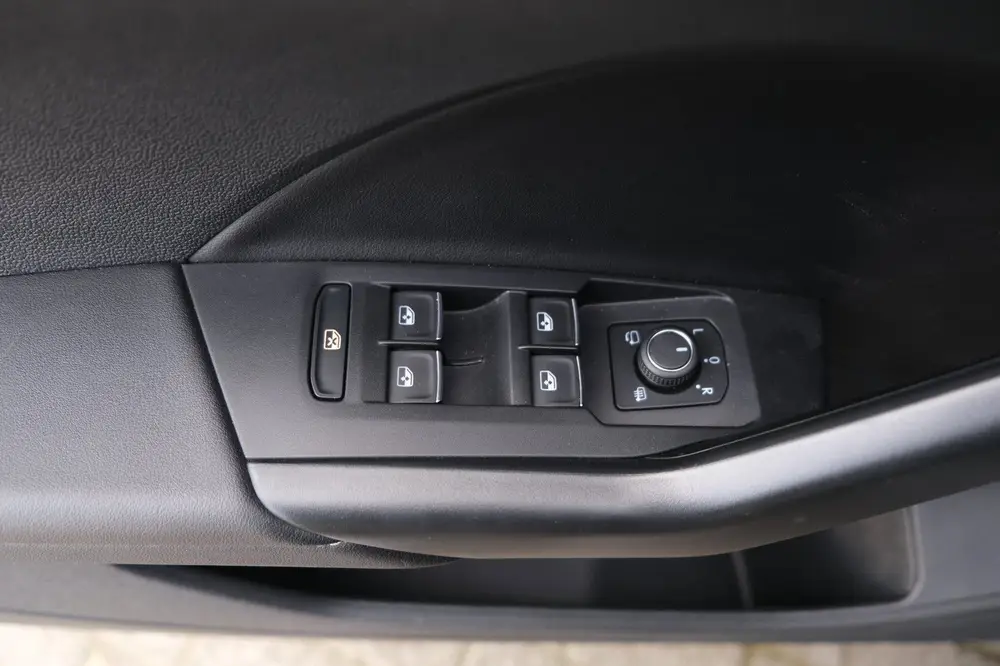 Volkswagen T-Cross 1.0 TSI 2x R-Line DSG Facelift IQ Led Vir uit 2024, foto 13