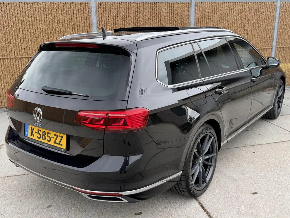 Volkswagen Passat Variant 1.4 TSI PHEV GTE Business Automaat uit 2021, foto 2