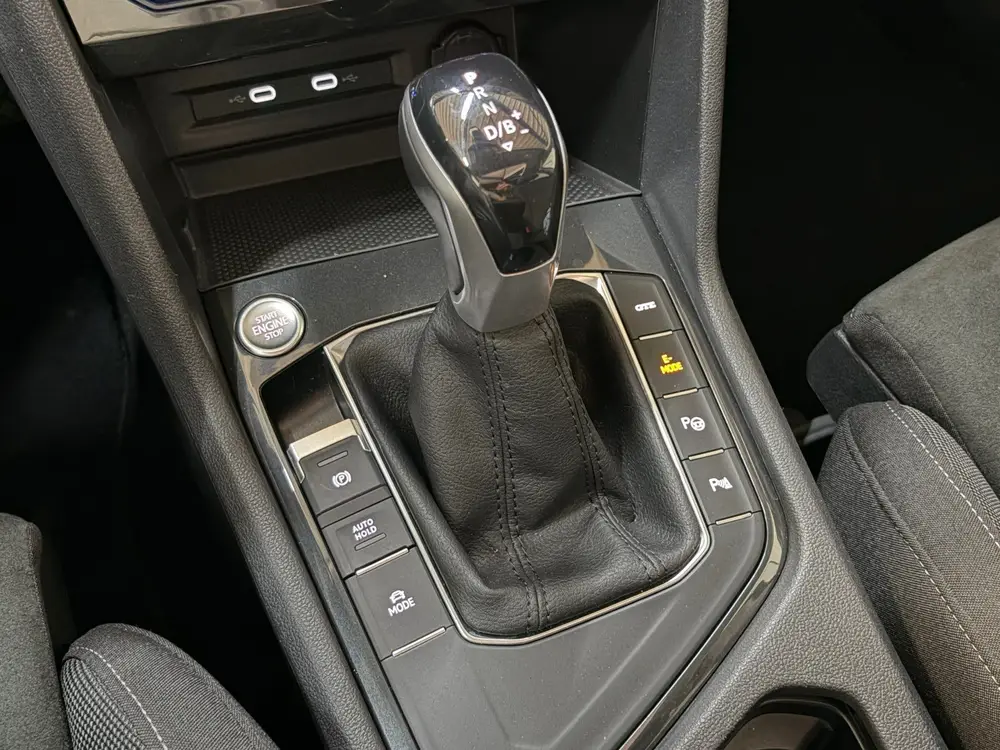 Volkswagen Tiguan 1.4 TSI eHybrid Elegance Panoramadak HUD A uit 2022, foto 19