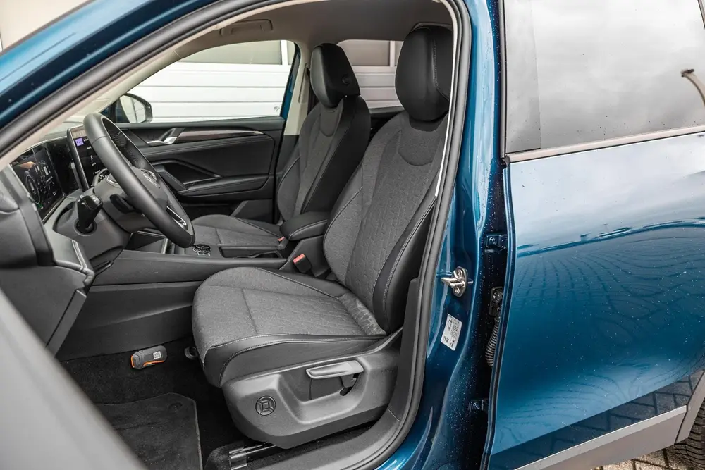 Volkswagen Tiguan 1.5 eHybrid 204pk DSG Life Edition | Trekh uit 2025, foto 4