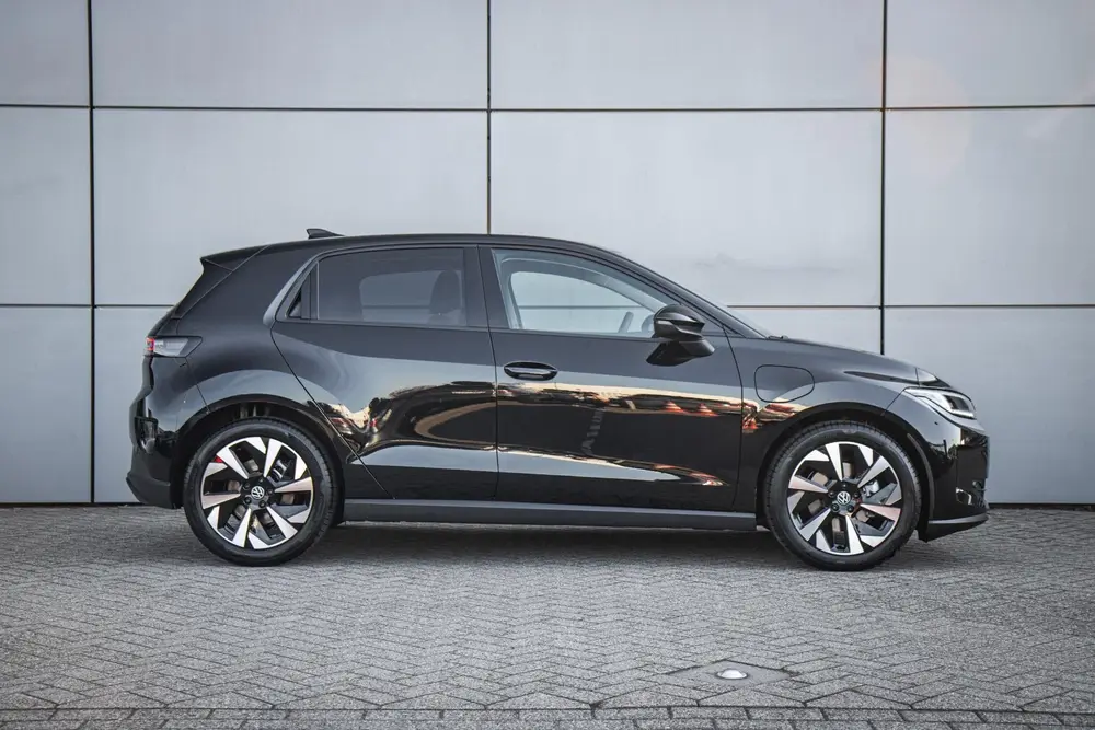 Volkswagen ID Polo 211pk Life First Edition 52 kWh | 18" Ve uit 2026, foto 3