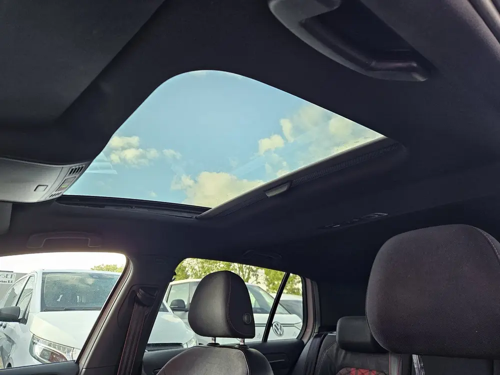 Volkswagen Golf 2.0 TSI GTI TCR | Akrapovic | Pano | ACC | R uit 2019, foto 5