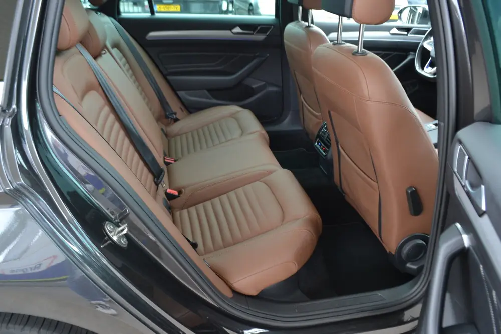 Volkswagen Passat Variant 1.4 TSI PHEV GTE SOH 94.93% Panora uit 2022, foto 15