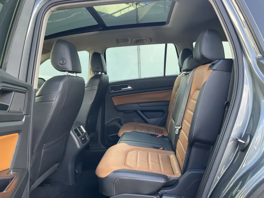 Volkswagen Tiguan Allspace 7-Pers Teramont 3.6 VR6 277pk Pan uit 2019, foto 6