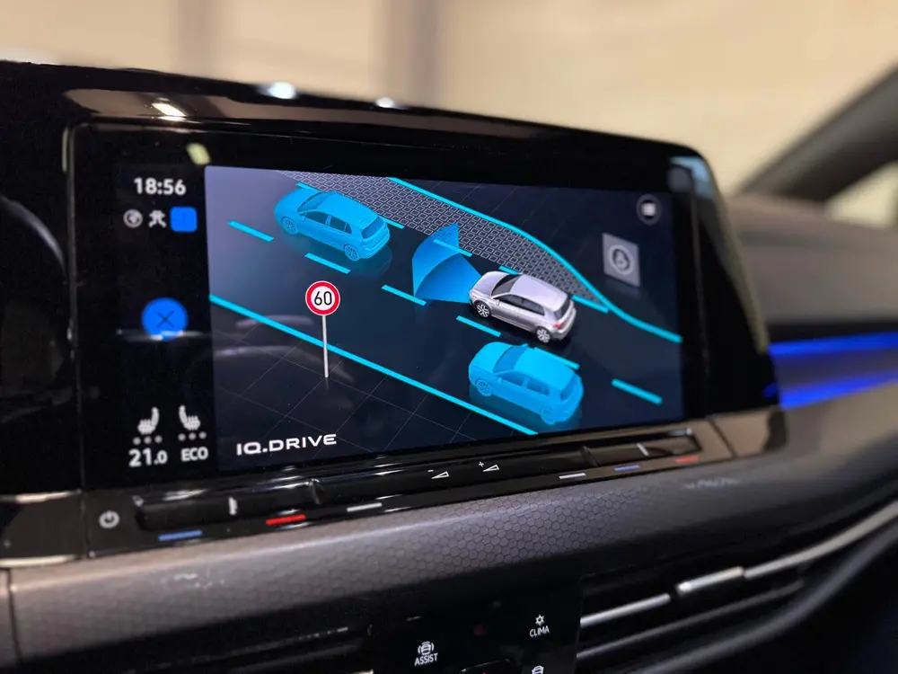 Volkswagen Golf 8 eHybrid GTE Pano|HuD|Sfeer|ACC uit 2021, foto 17