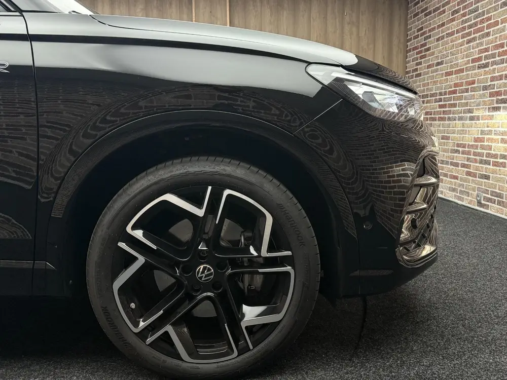 Volkswagen Tiguan 1.5 eHybrid R-Line Edition Panoramadak, Tr uit 2025, foto 9