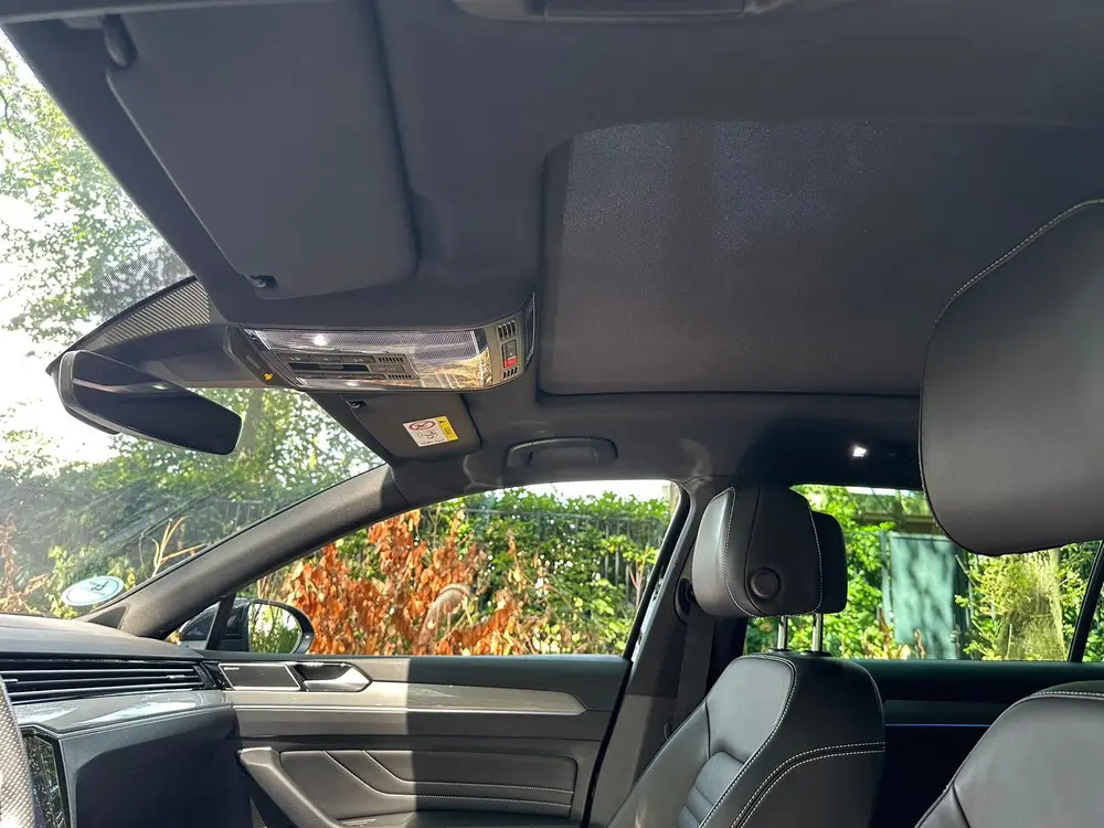 Volkswagen Passat Variant Passat GTE | Pano | Dynaudio | HUD | 360° | DCC | Trekhaak uit 2020, foto 11