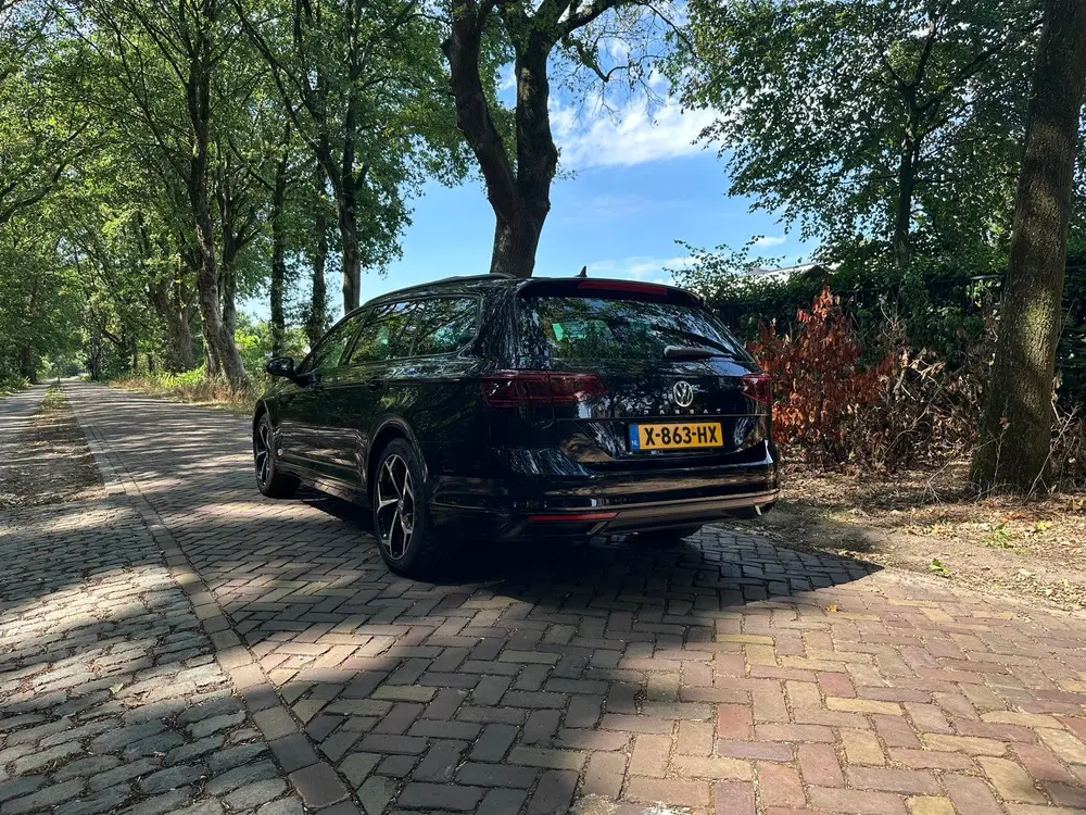 Volkswagen Passat Variant Passat GTE | Pano | Dynaudio | HUD | 360° | DCC | Trekhaak uit 2020, foto 3