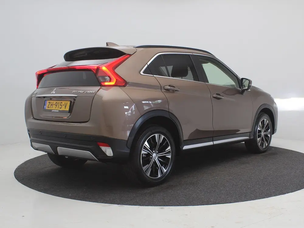 Mitsubishi Eclipse Cross 1.5 DI-T First Edition / Automaat / uit 2019, foto 3