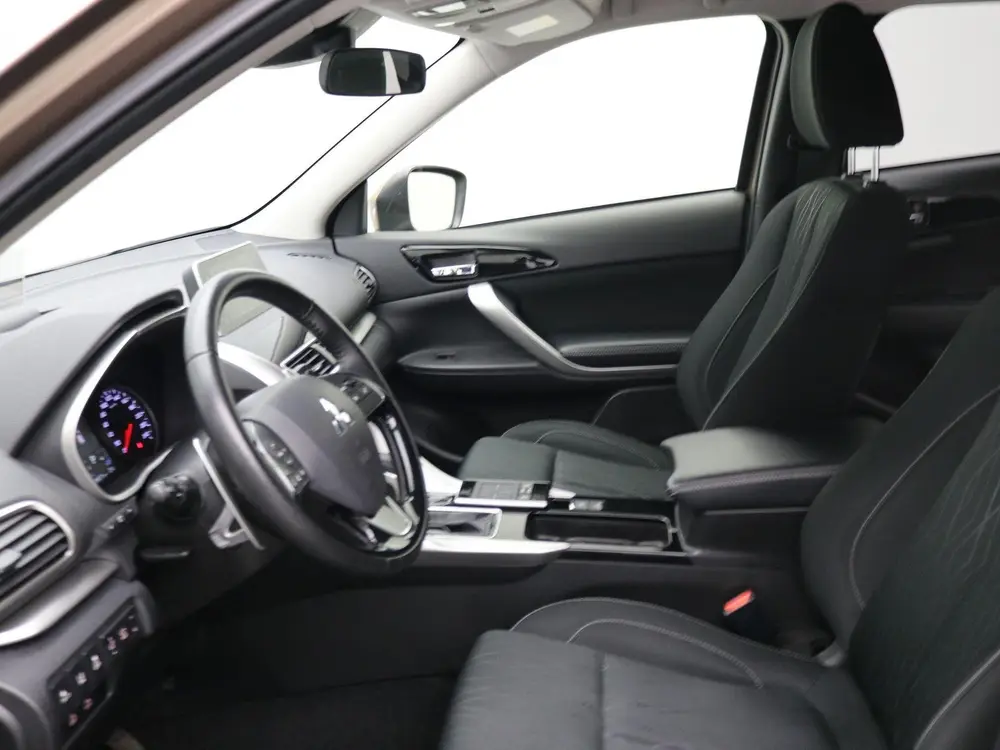 Mitsubishi Eclipse Cross 1.5 DI-T First Edition / Automaat / uit 2019, foto 4