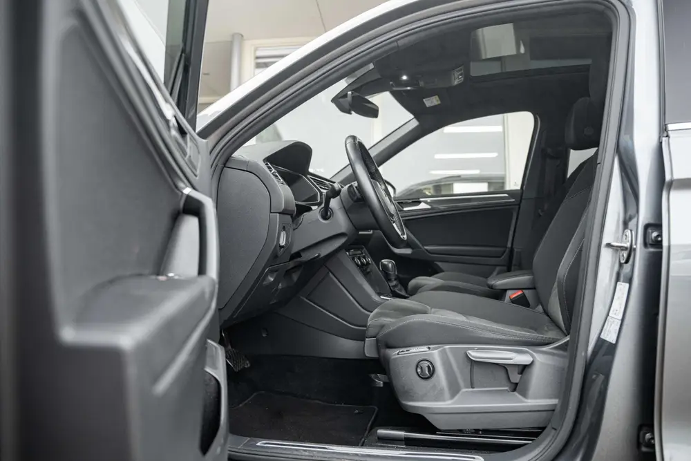 Volkswagen Tiguan Allspace 1.5 TSI Highline Business R 7p. uit 2021, foto 11