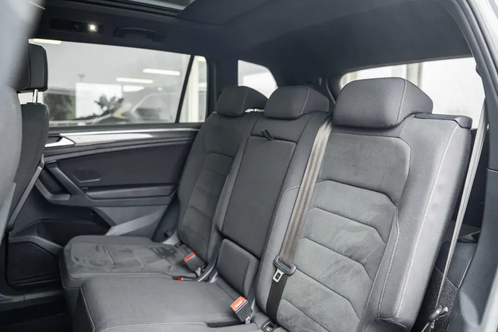 Volkswagen Tiguan Allspace 1.5 TSI Highline Business R 7p. uit 2021, foto 13
