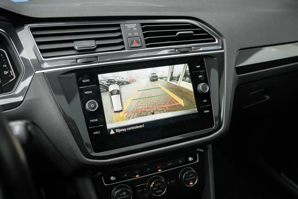 Volkswagen Tiguan Allspace 1.5 TSI Highline Business R 7p. uit 2021, foto 19