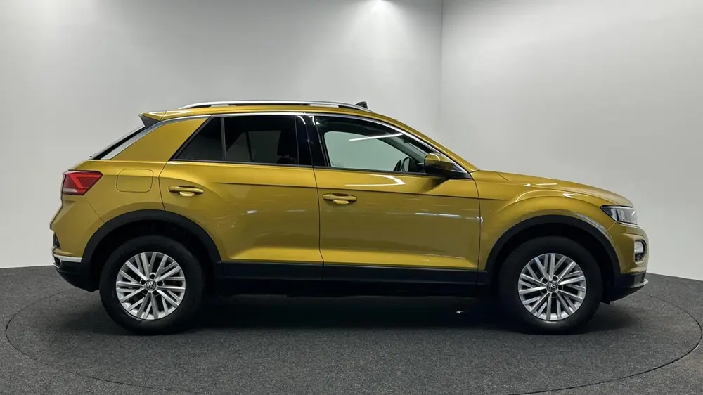 Volkswagen T-Roc 1.0 TSI Style Business PANO LM TREKHAAK DAB uit 2020, foto 13