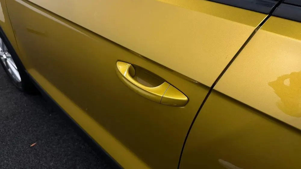 Volkswagen T-Roc 1.0 TSI Style Business PANO LM TREKHAAK DAB uit 2020, foto 18