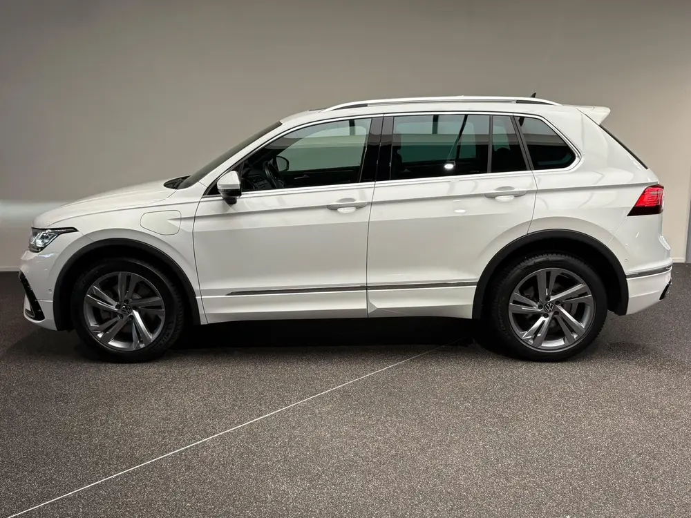 Volkswagen Tiguan 1.4 TSI eHybrid R-Line | Panoramadak | 360 uit 2023, foto 14