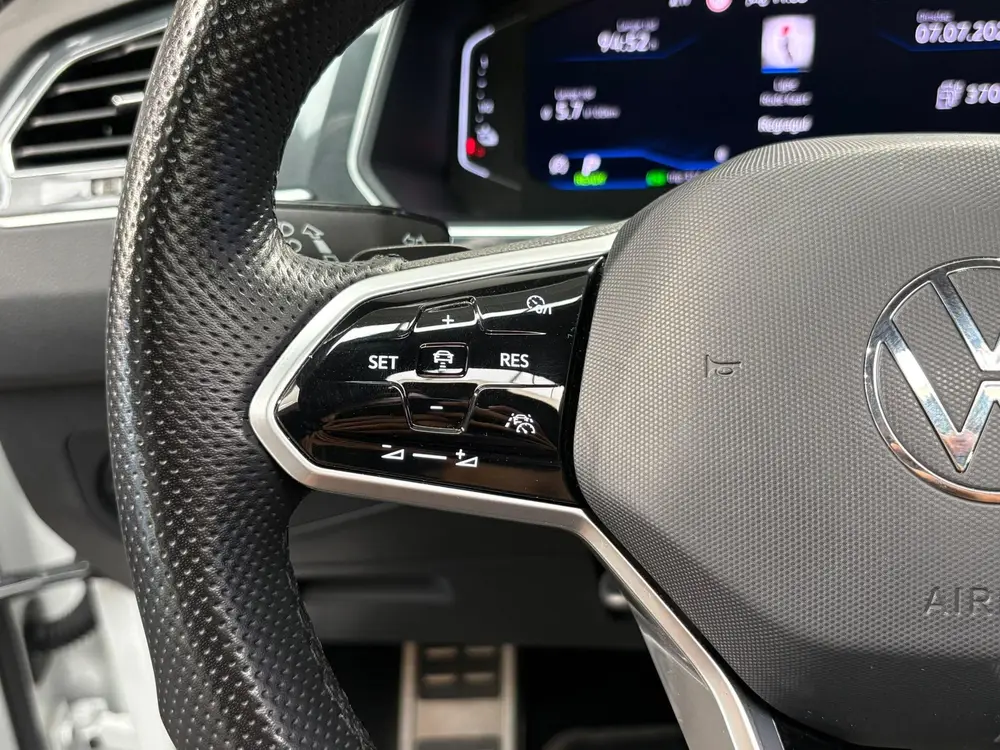 Volkswagen Tiguan 1.4 TSI eHybrid R-Line | Panoramadak | 360 uit 2023, foto 19