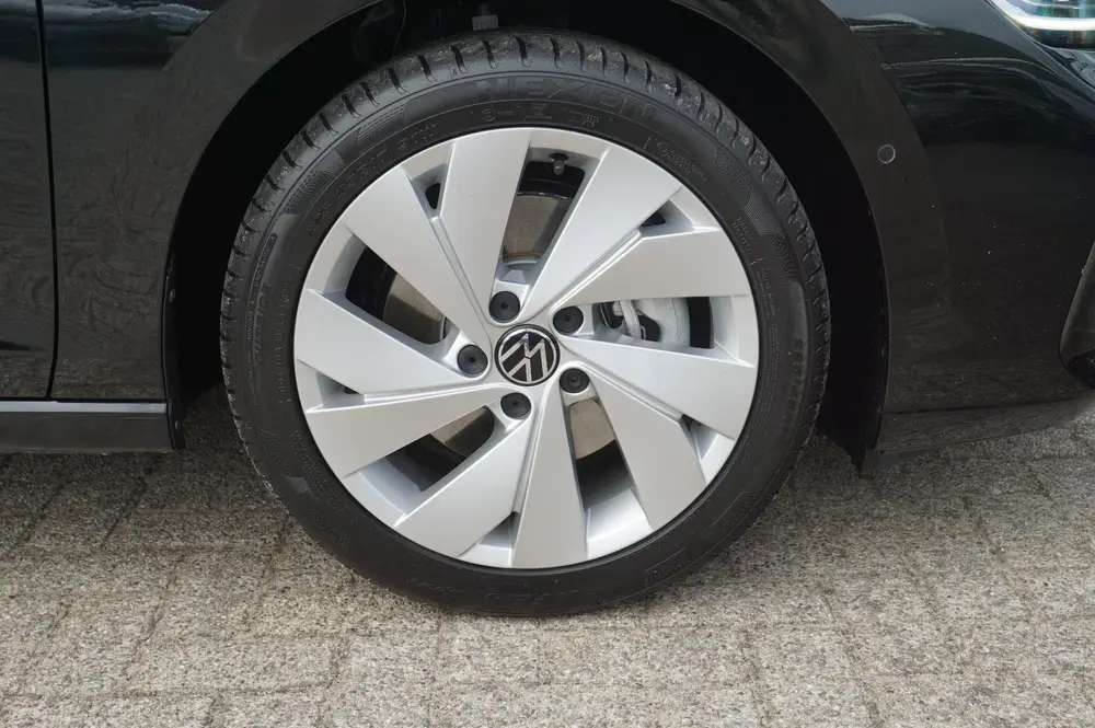 Volkswagen Golf 1.5 eHybrid 204pk Life Edition | SoH 100% | uit 2025, foto 17