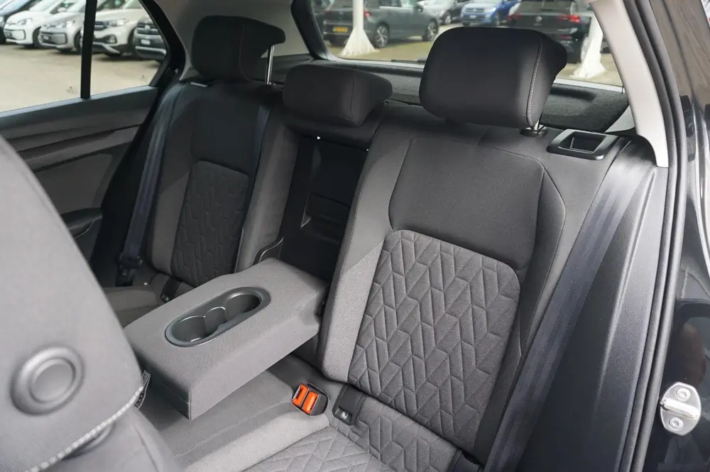 Volkswagen Golf 1.5 eHybrid 204pk Life Edition | SoH 100% | uit 2025, foto 19
