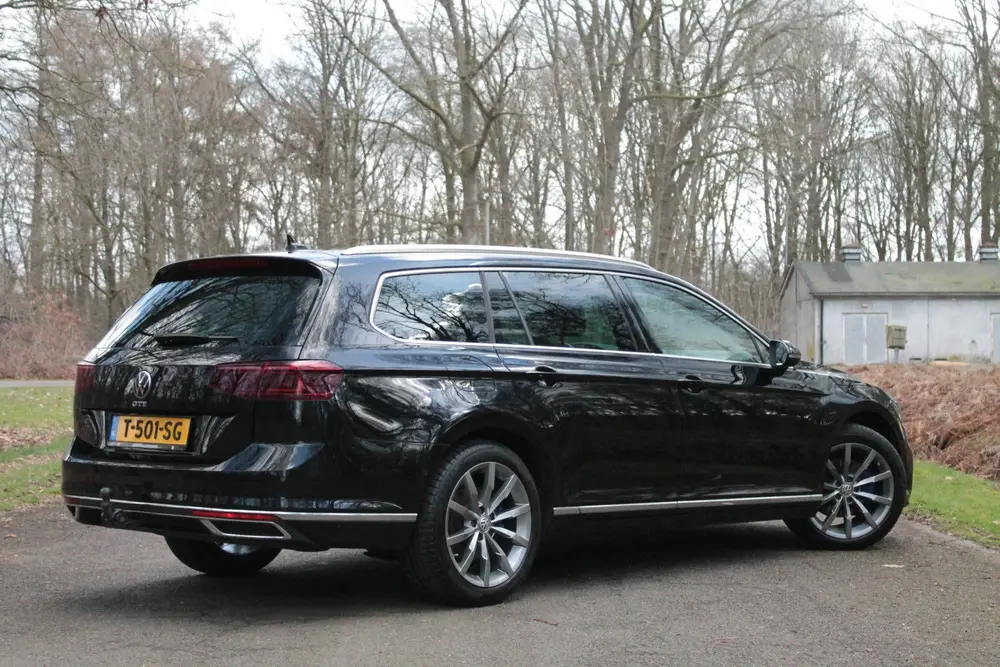 Volkswagen Passat Variant 1.4 TSI PHEV GTE Business | Pano | uit 2020, foto 2